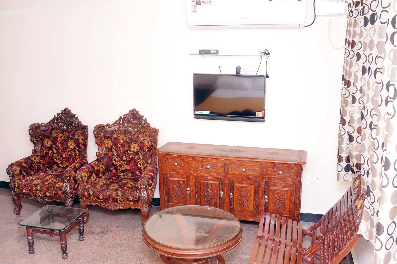 Pammal Residency Hotel Csennai Kültér fotó