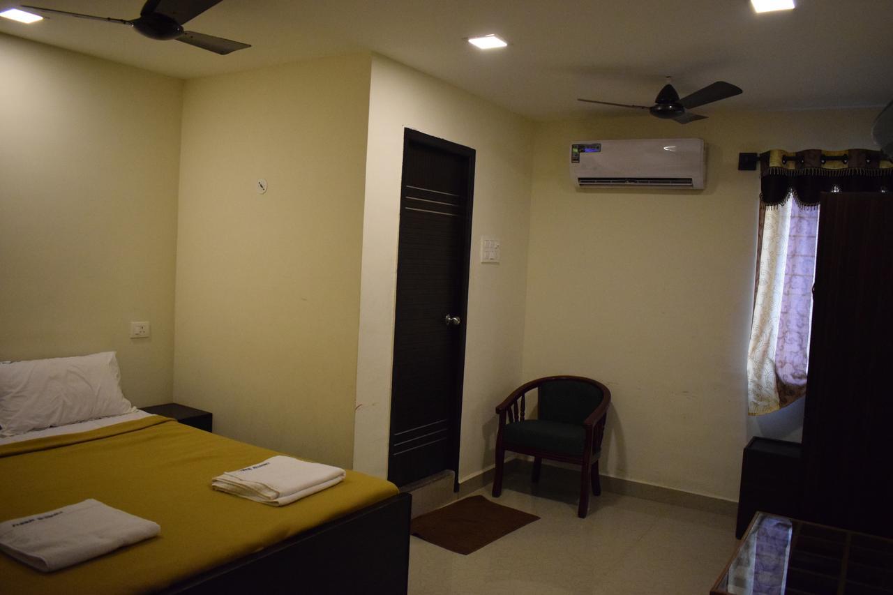 Pammal Residency Hotel Csennai Kültér fotó